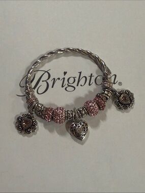 🌸 BRIGHTON Silver Charms Bangle Bracelet! Great gift idea 🌸